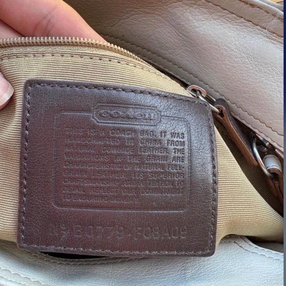 Coach Vintage Soho Cream Leather Shoulder bag - Picture 3 of 8